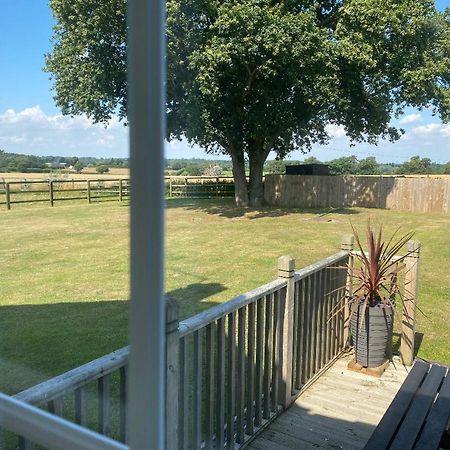 Near Woodbridge The Annexe Eyke Fantastic Views With Dog Secure Garden And Paddock Villa Eksteriør billede